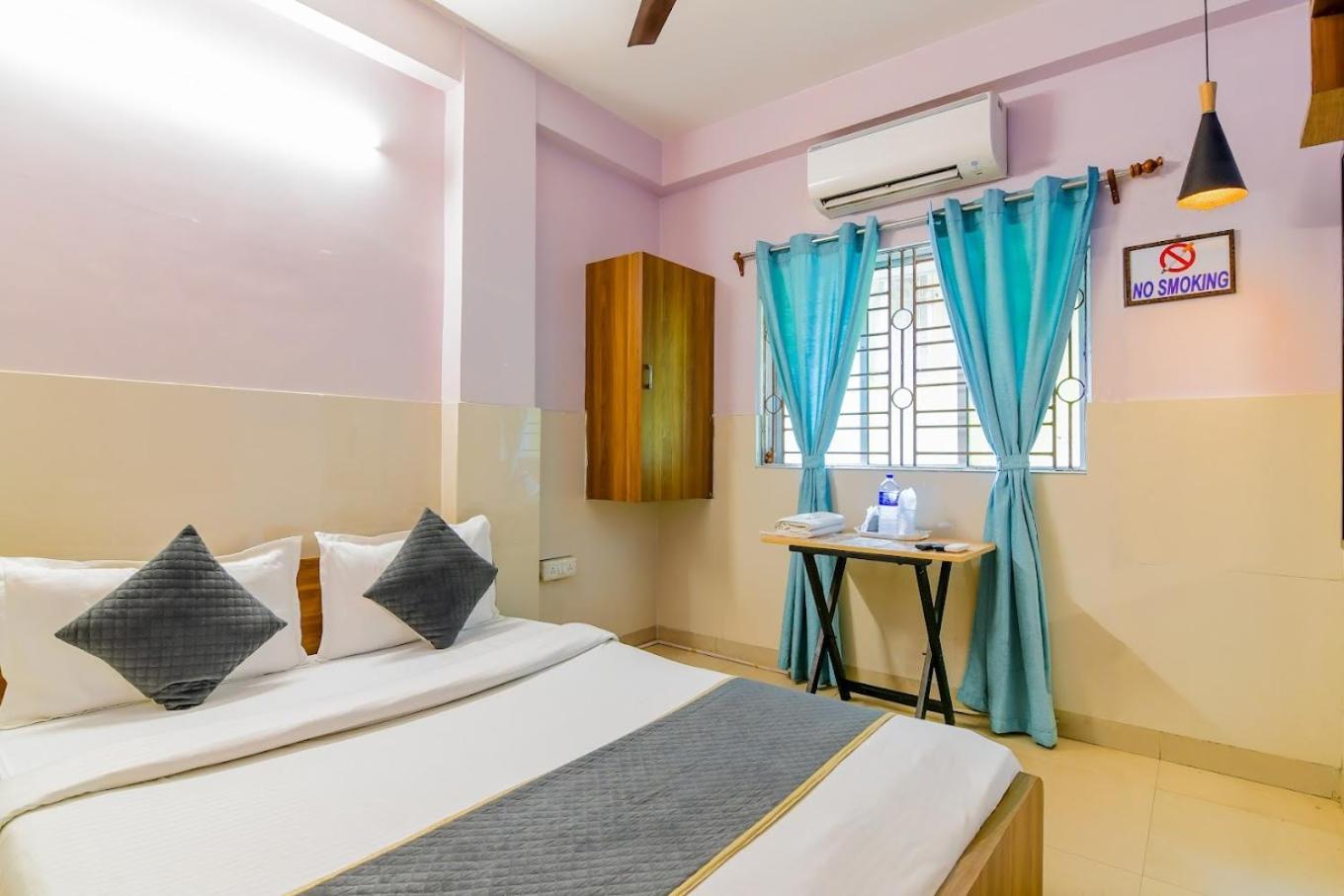 The Kolkata Hotel エクステリア 写真